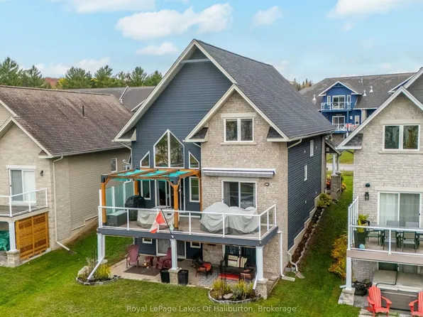 9 Webb Cir, Dysart Et Al, ON K0M 1S0