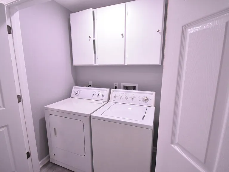 3619 Penwood Way — Photo 3