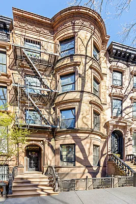 Rented by Corcoran | media 19