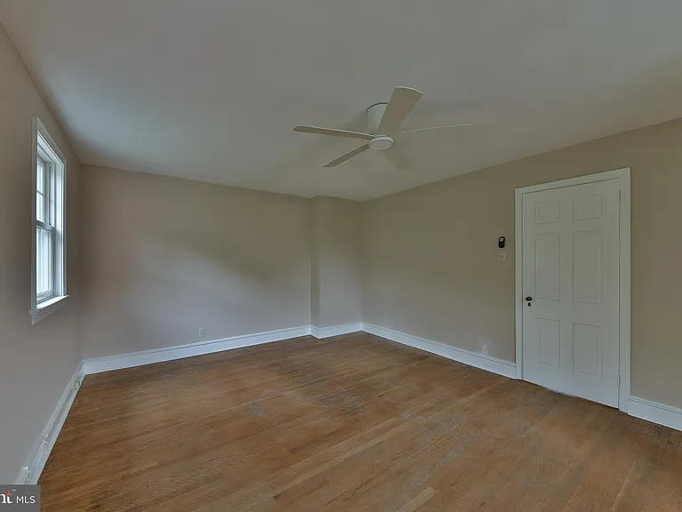 27 Bysher Ave — Photo 19