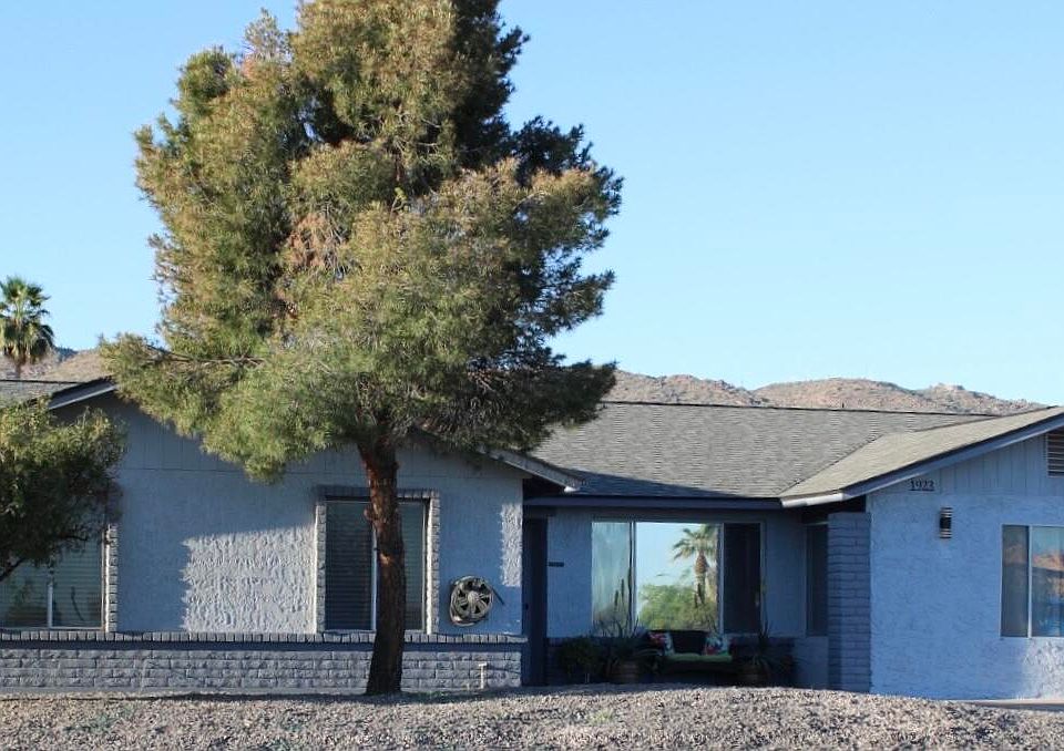 1st image of 1923 E SOUTH MOUNTAIN Avenue