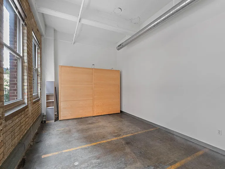 700 Washington Ave N #208 — Photo 9
