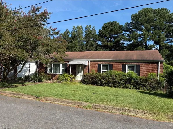 3914 South St, Portsmouth, VA 23707