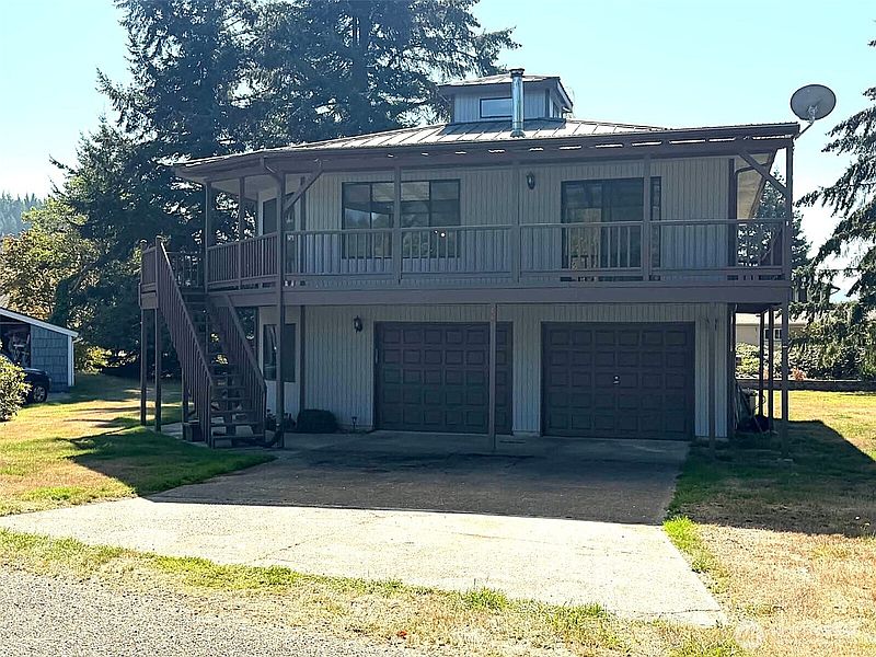 2nd image of 80 NE Brook Place