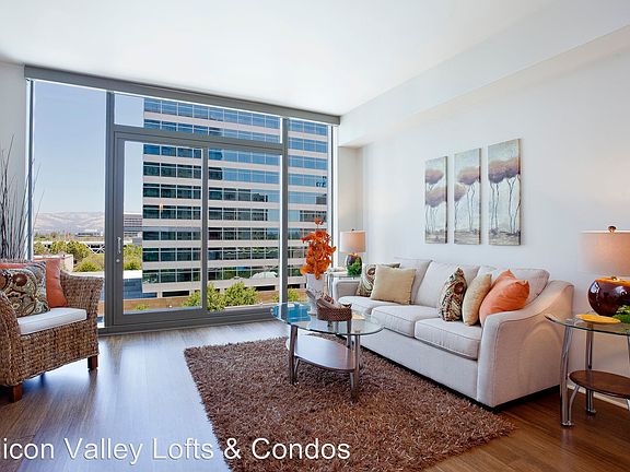 5th image of 38 N Almaden Blvd Unit 806