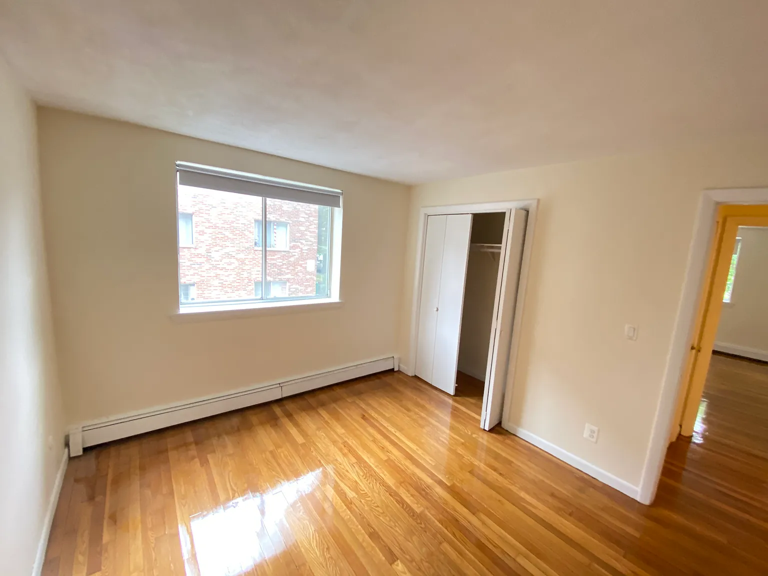 2 bed, $2,525 — Photo 4