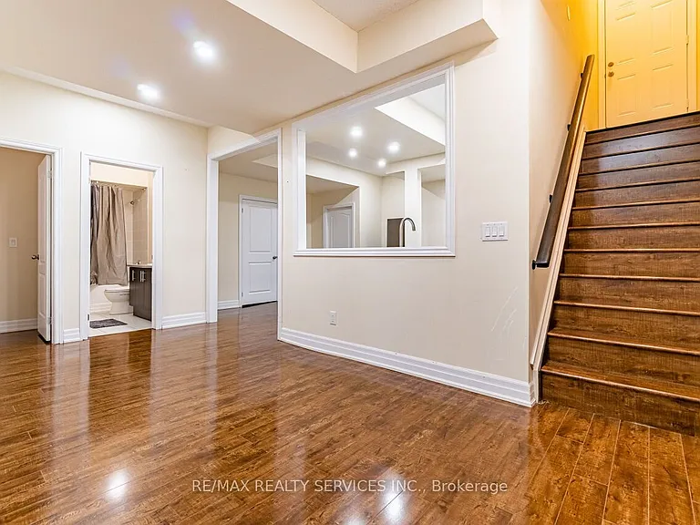 128 Rising Hill Rdg — Photo 3