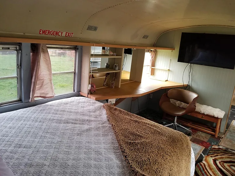 76845 Schroeder Rd #BUS — Photo 13