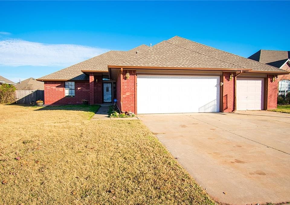 1st image of 612 N Remington Way