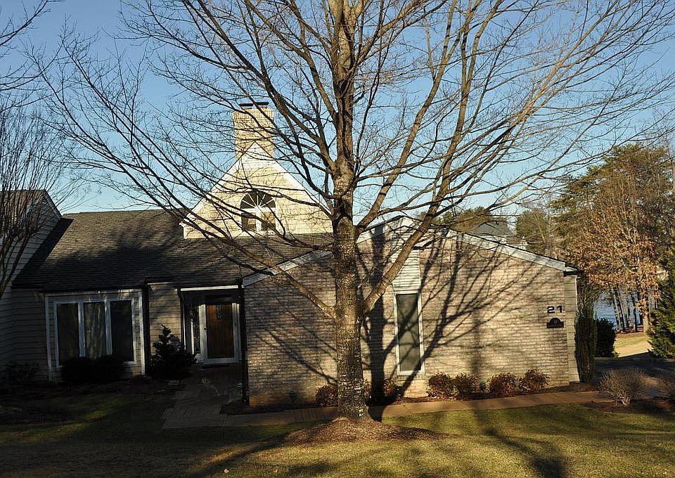 Front of Townhome
