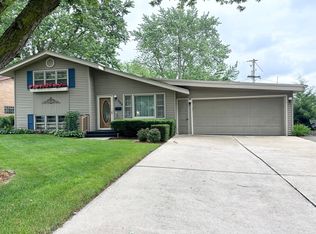 246 W Country Ct, Bourbonnais, IL 60914