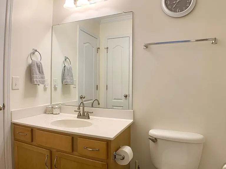 1016 Sunset Dr — Photo 28