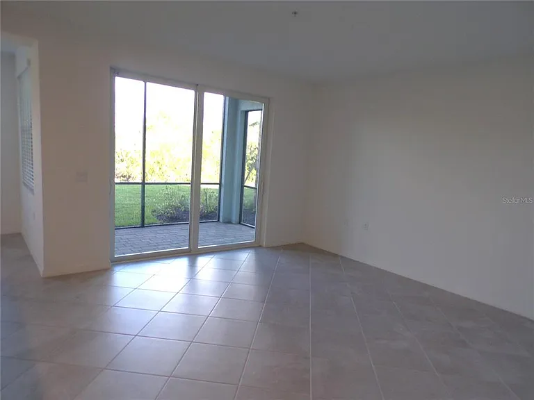 14191 Heritage Landing Blvd #1216 — Photo 11