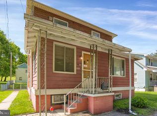 221 Main St, Tremont, PA 17981