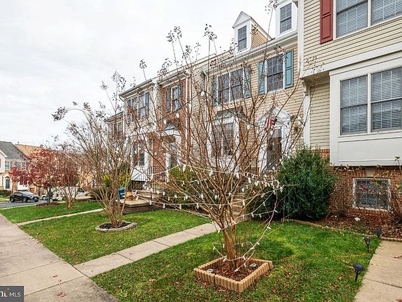 3rd image of 12420 Abbey Knoll Ct