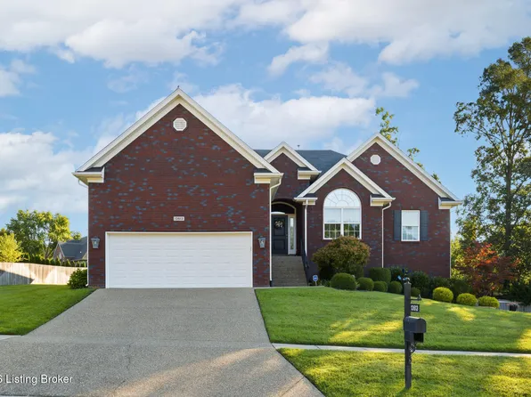 13613 Quiet Glen Ct, Louisville, KY 40299