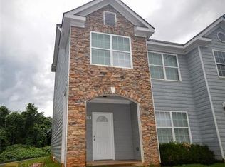 144 Nizzear Ln, Carrollton, GA 30117