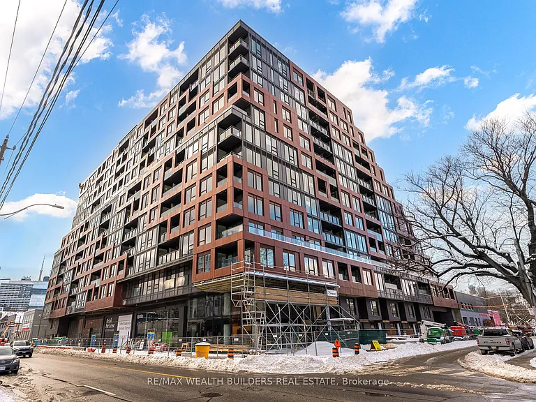 28 Eastern Ave #323 — Photo 1