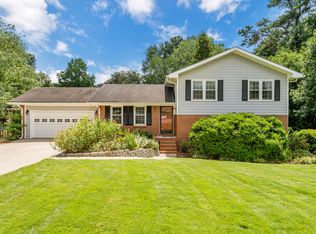 130 Rocky Creek Ln, Roswell, GA 30075