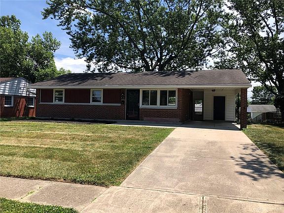 2nd image of 614 Cyril Ct