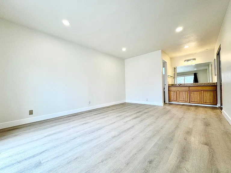64 Guava Blossom Ct — Photo 21