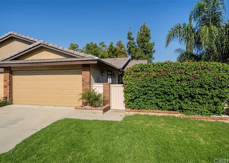 1st image of 25577 Alicante Dr