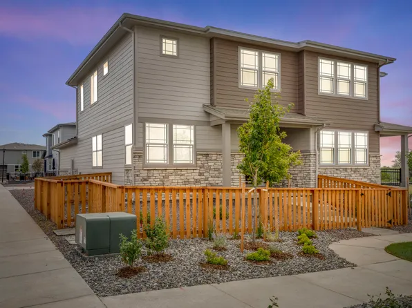 1433 Hudson Pl, Longmont, CO 80501