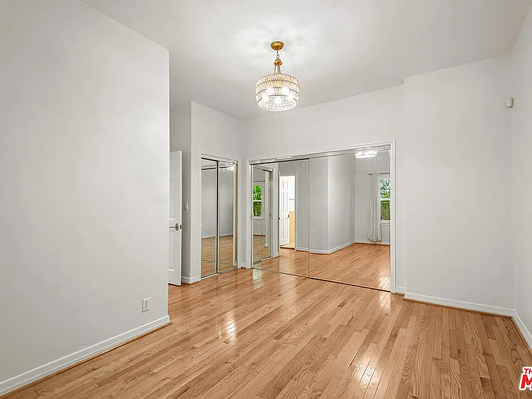 340 N Oakhurst Dr #103 — Photo 8