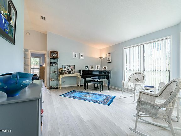 5th image of 14245 Falconhead Dr