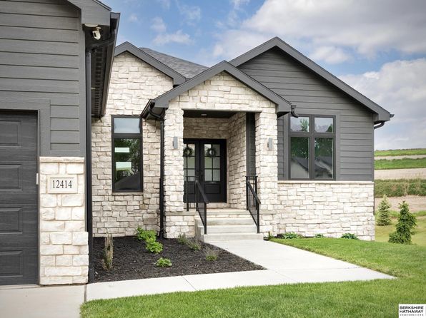 16011 N 2nd St, Bennington, NE 68007 view 2