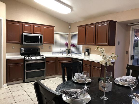 4th image of 750 La Baig Dr