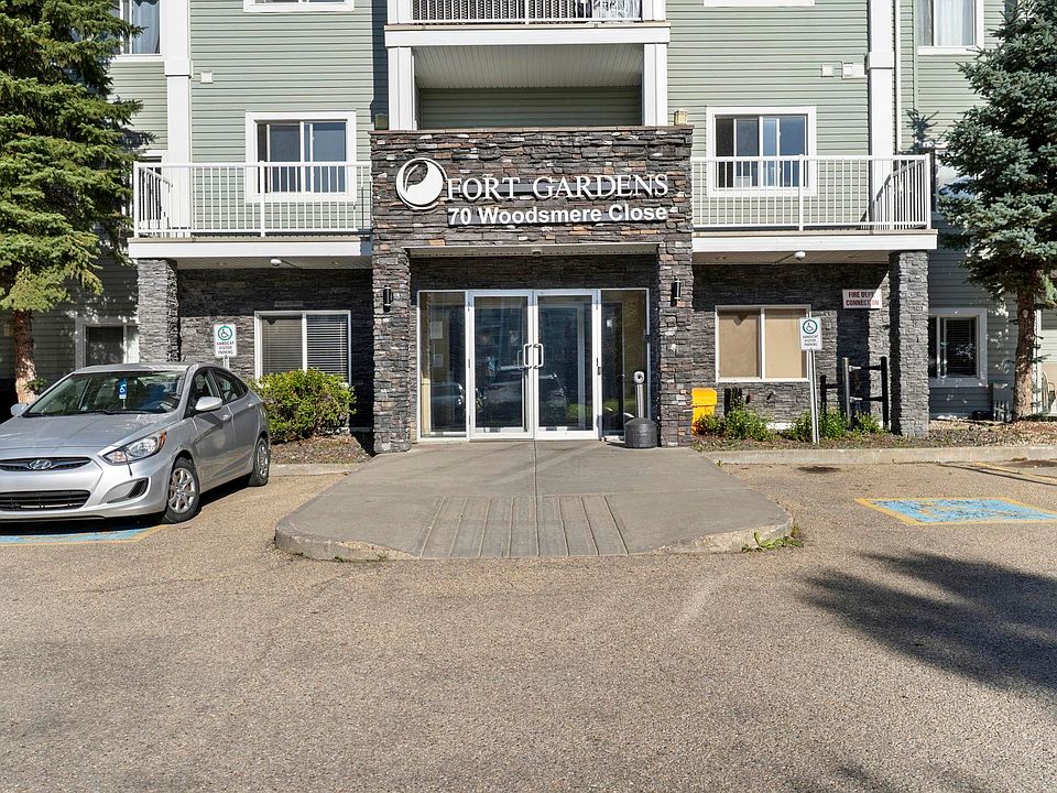 1st image of 70 Woodsmere Close #112