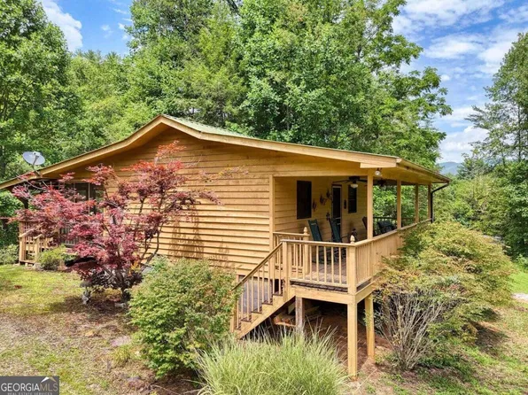 1625 Taylor Rd, Hiawassee, GA 30546