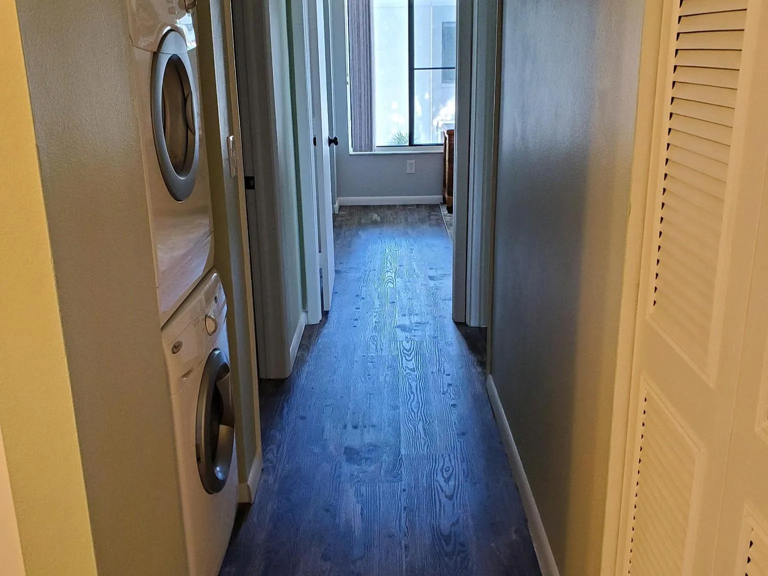 9930 Sailview Ct — Photo 2