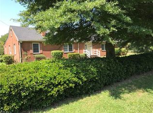 1904 Elbow Rd, Chesapeake, VA 23320