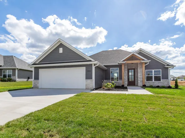 913 Spyglass Ct, Columbia, MO 65201