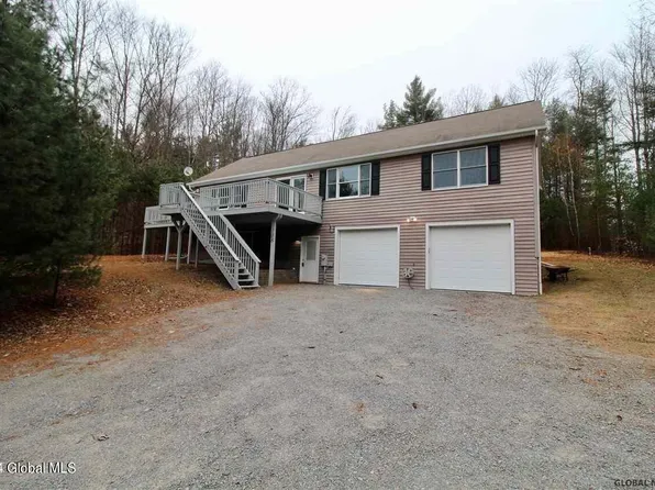 108 Glenwild Road, Middle Grove, NY 12850