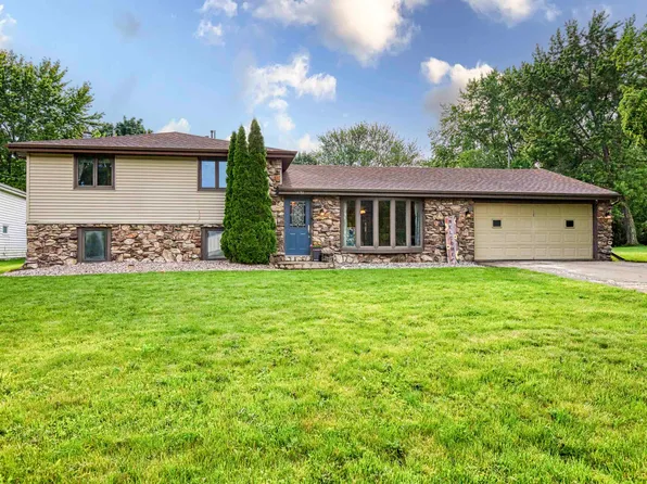 1430 Bonnie Dr, Menasha, WI 54952