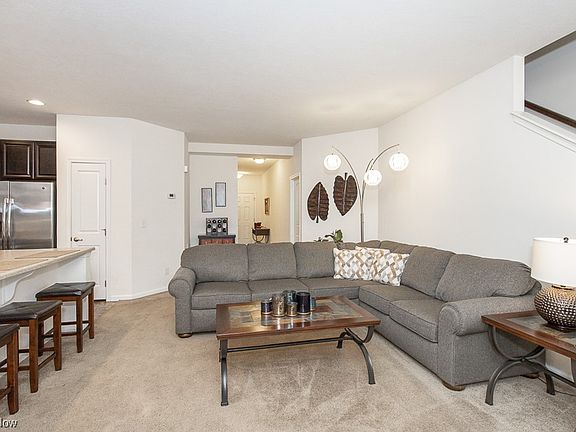 5th image of 15118 Ruby Ln
