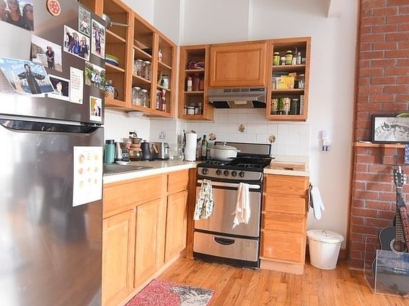 4th image of 330 E 117th St APT 4F