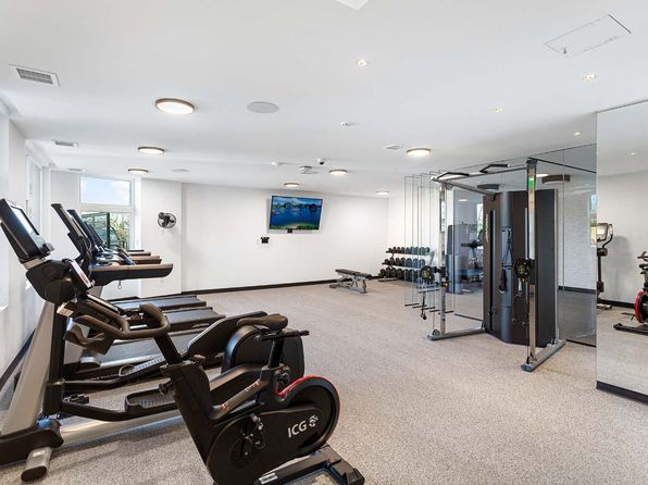 1215 N Fayette St #612