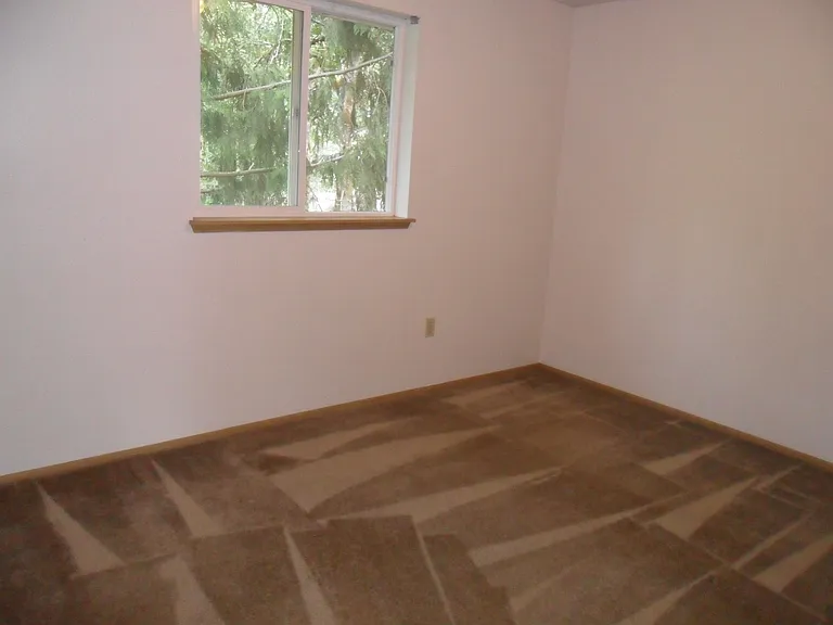 377 Madrona Ave SE #210 — Photo 9