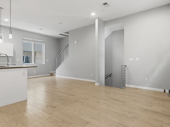 3rd image of 1295 Osceola St #1