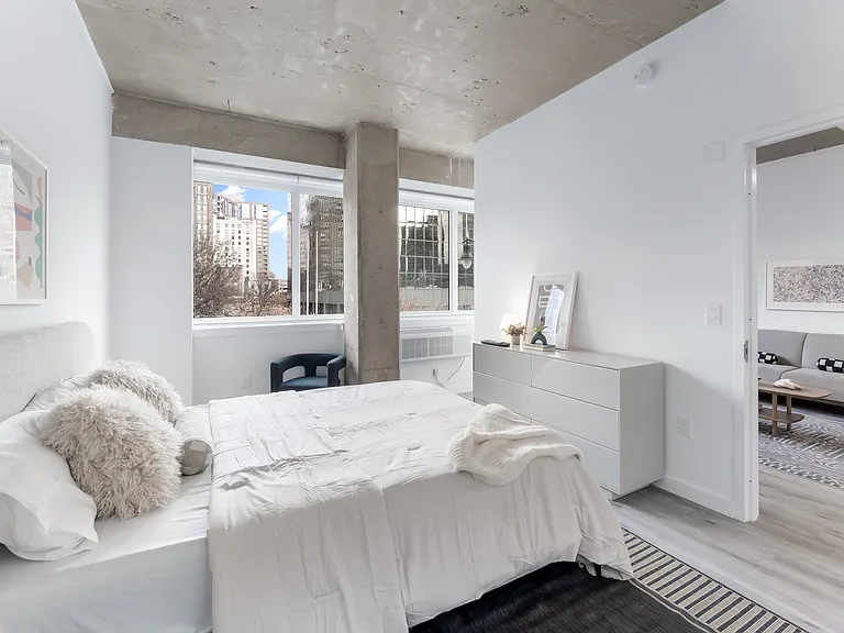 The Mercer — Photo 24