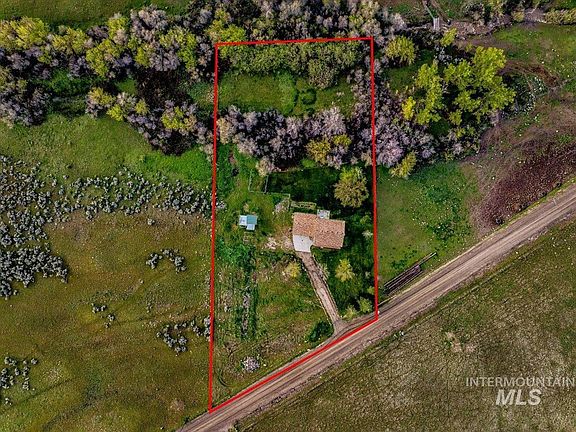 3rd image of 6970 Pearl Rd