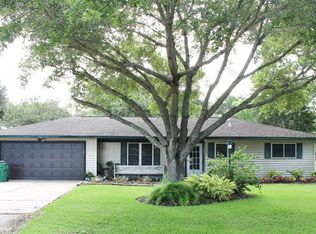 1608 Michael St, El Campo, TX 77437
