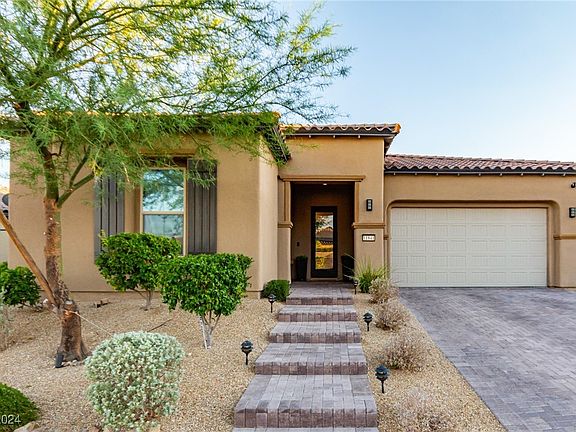 4th image of 11841 Tavema Ave