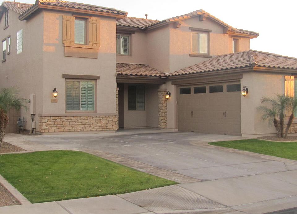1st image of 651 W Powell Way