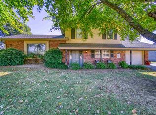 348 Larue Rd, Henderson, KY 42420