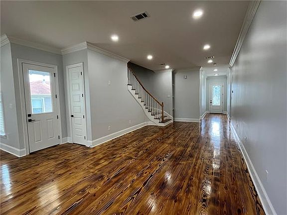 2nd image of 2514 Laplace Dr